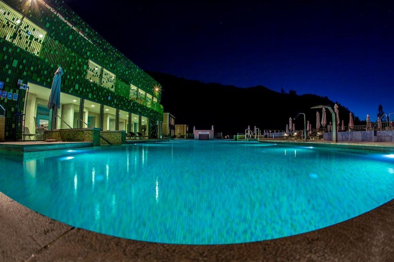 Hotel Rimski Dvor - Rimske Terme ريمسكي توبليتسي المظهر الخارجي الصورة