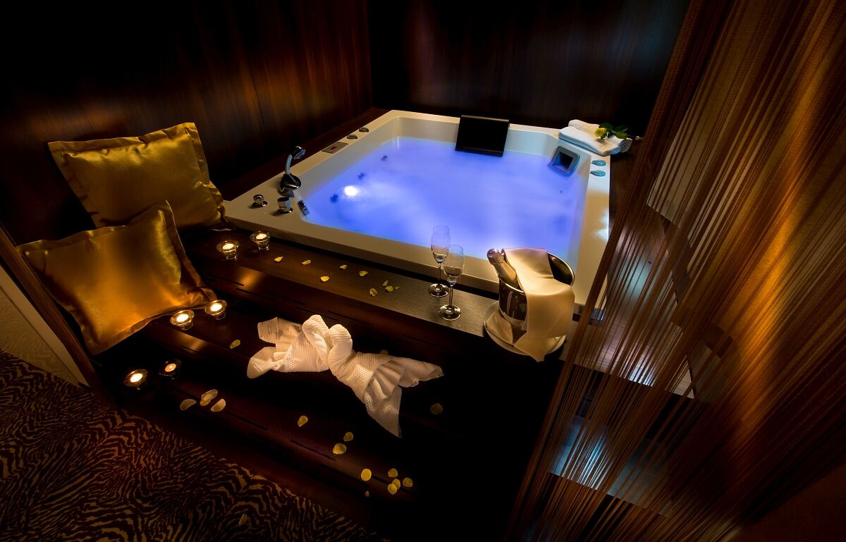 Hotel Rimski Dvor - Rimske Terme ريمسكي توبليتسي المظهر الخارجي الصورة